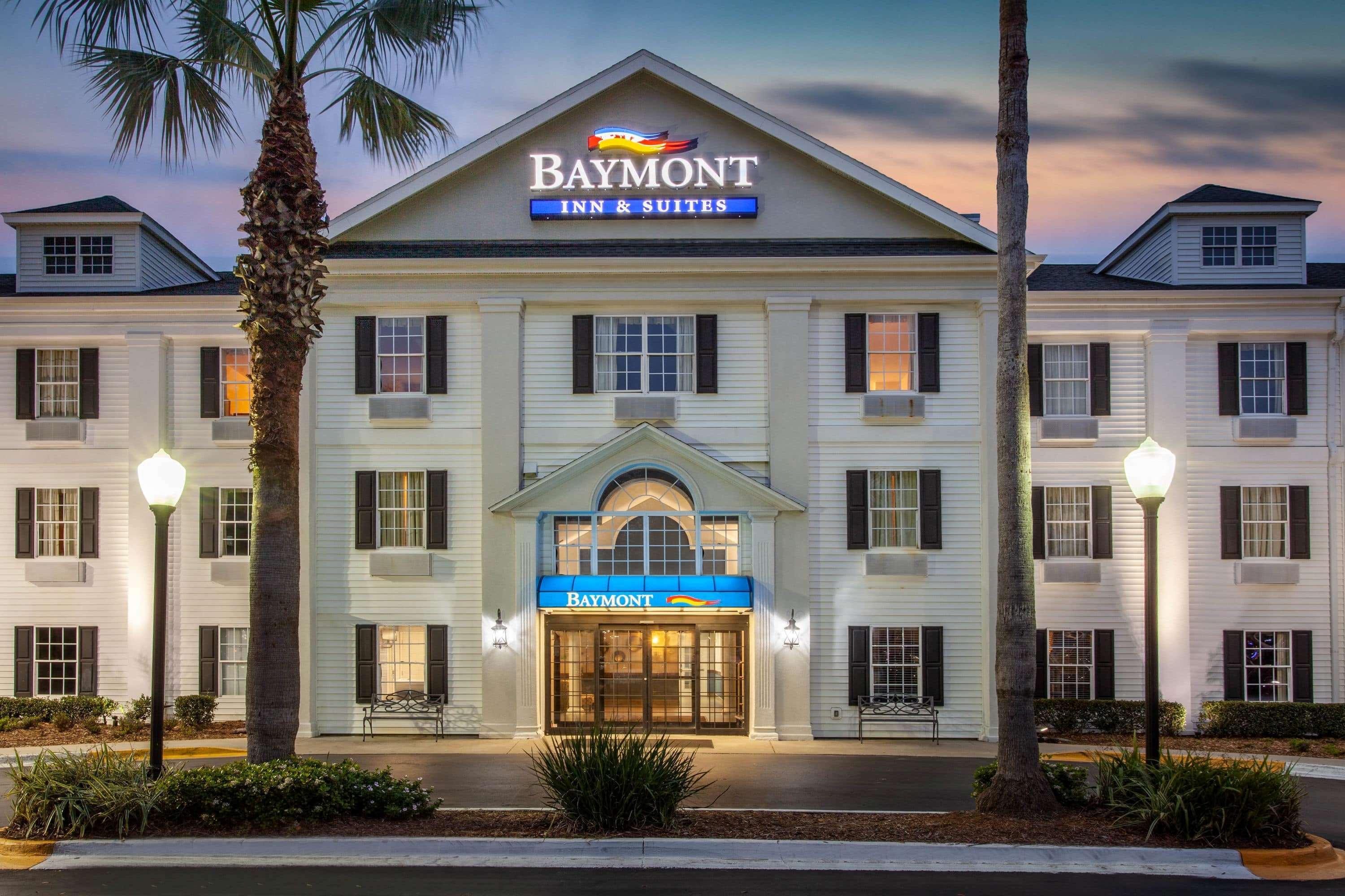 Baymont By Wyndham Jacksonville/Butler Blvd Екстериор снимка